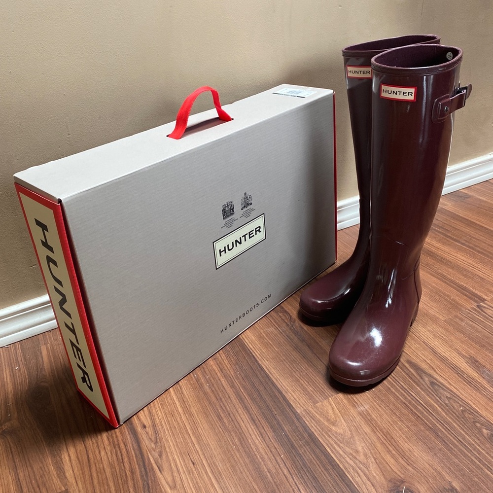 Hunter Original Refined High Gloss Rain Boots! With box Size 5